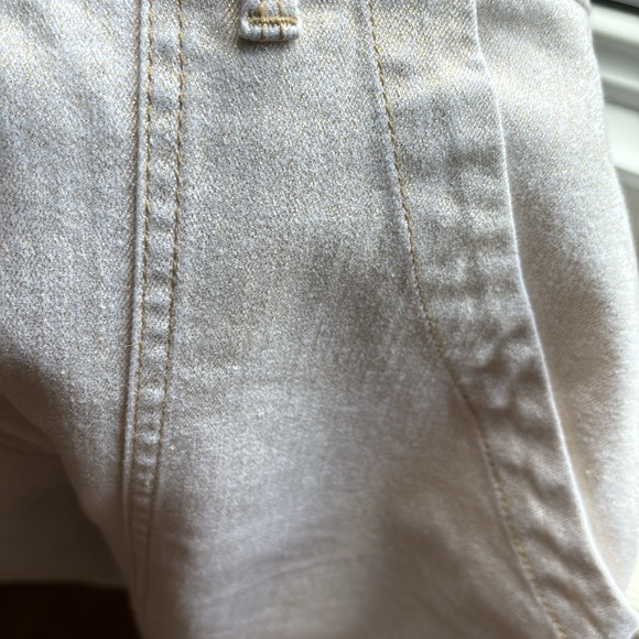 Linen/cotton/spandex bellbottoms. Off white with gold metallic threading. - Picture 8 of 9